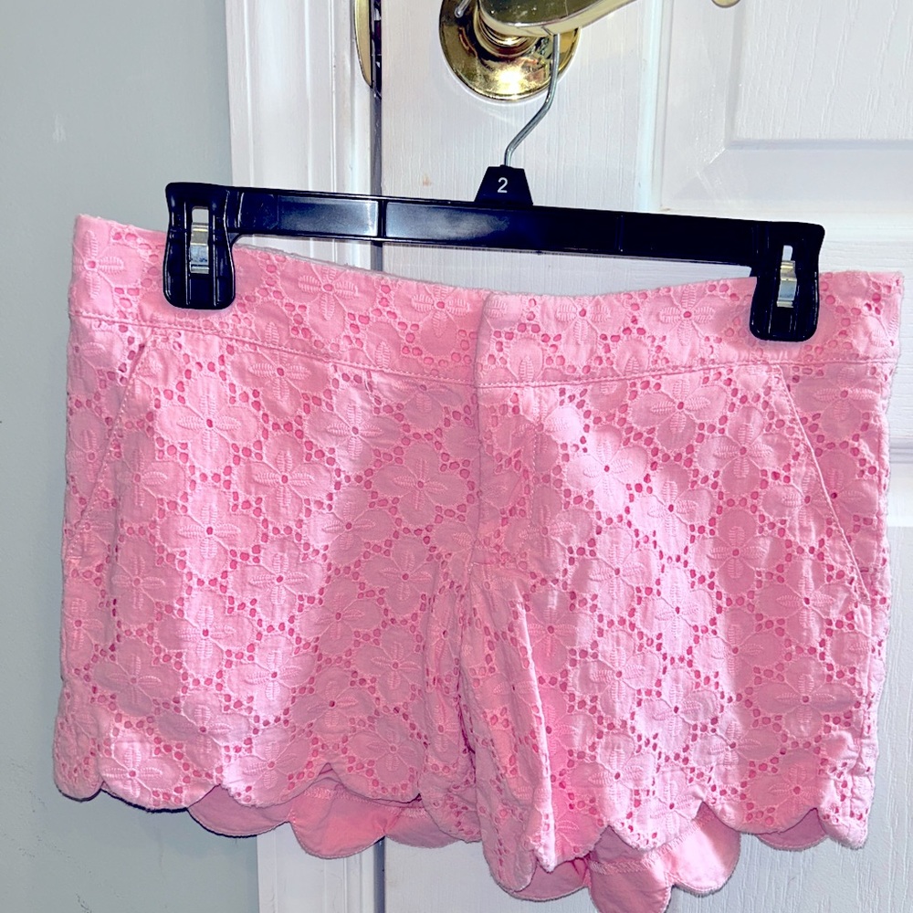 Lilly Pulitzer Pink Butterfly Shorts. Size 0.